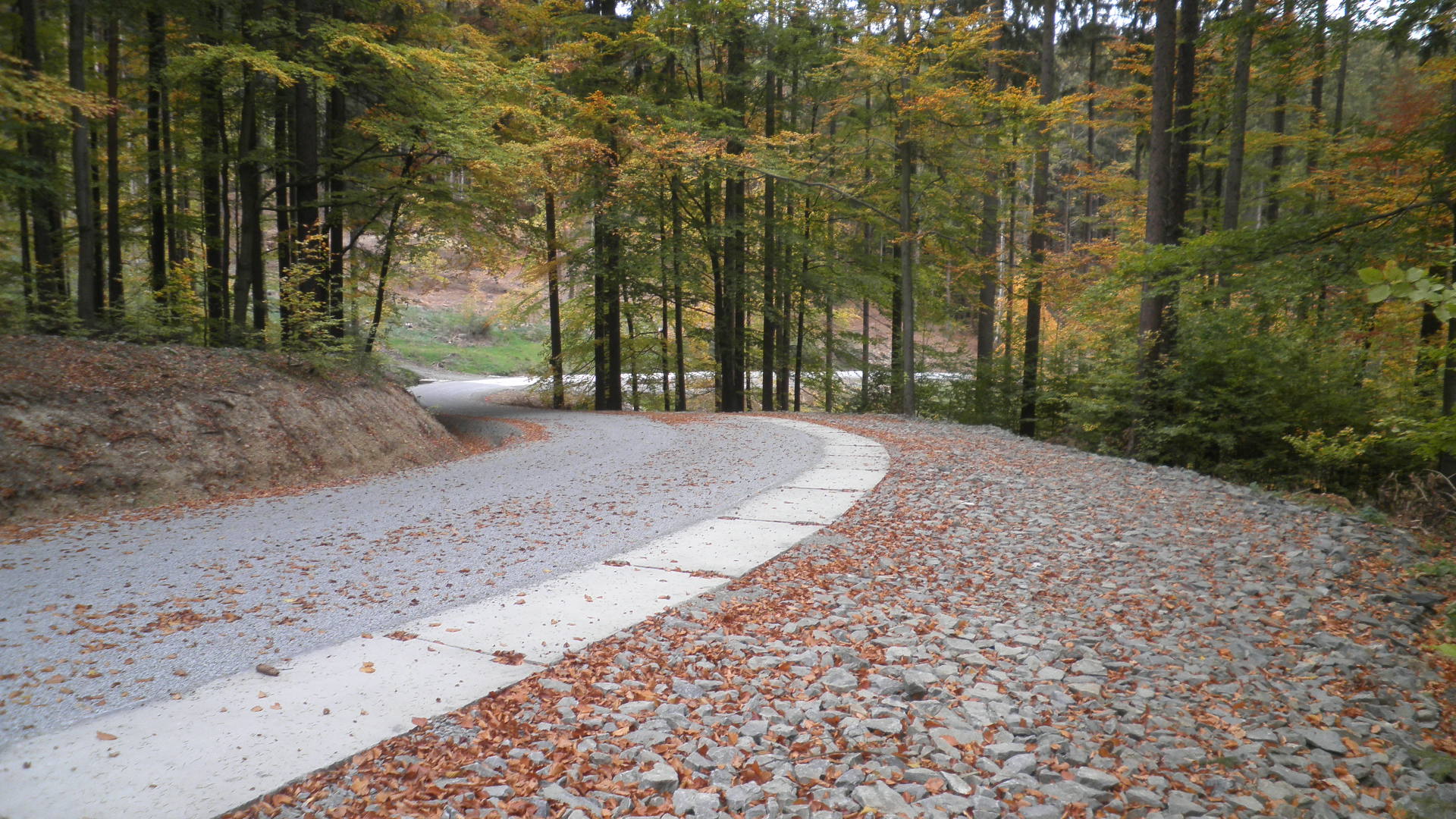 Jedovnice – oprava části cyklostezky č. 507 – Šibrnka - Road and bridge construction