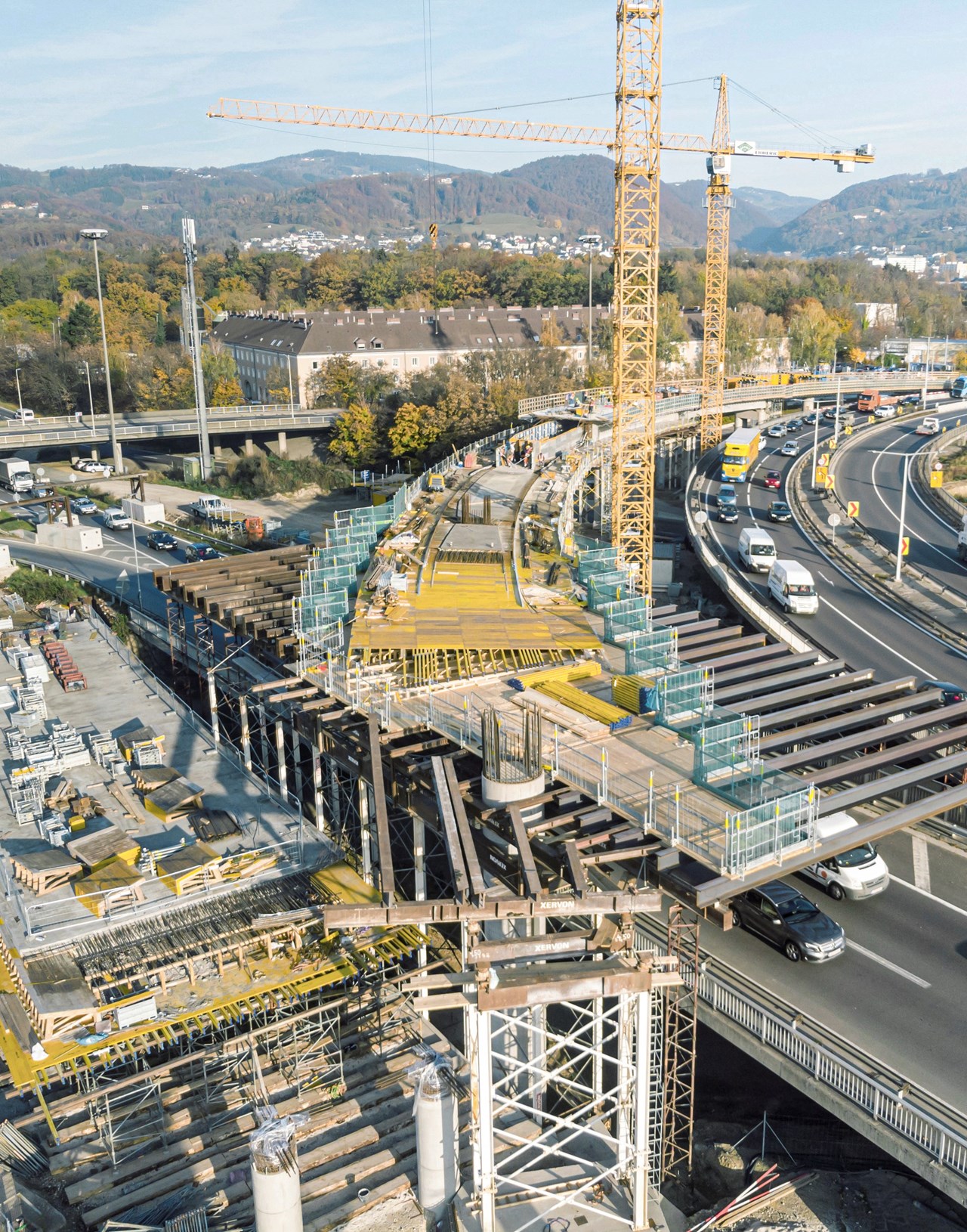 Find out more about our reference projects in a face-to-face conversation - Road and bridge construction Find out more about our reference projects in a face-to-face conversation - Road and bridge construction