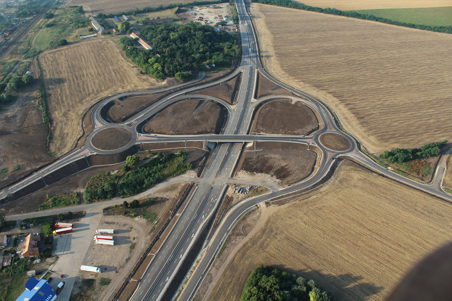 21.sz. főút négynyomúsítása  - Road and bridge construction