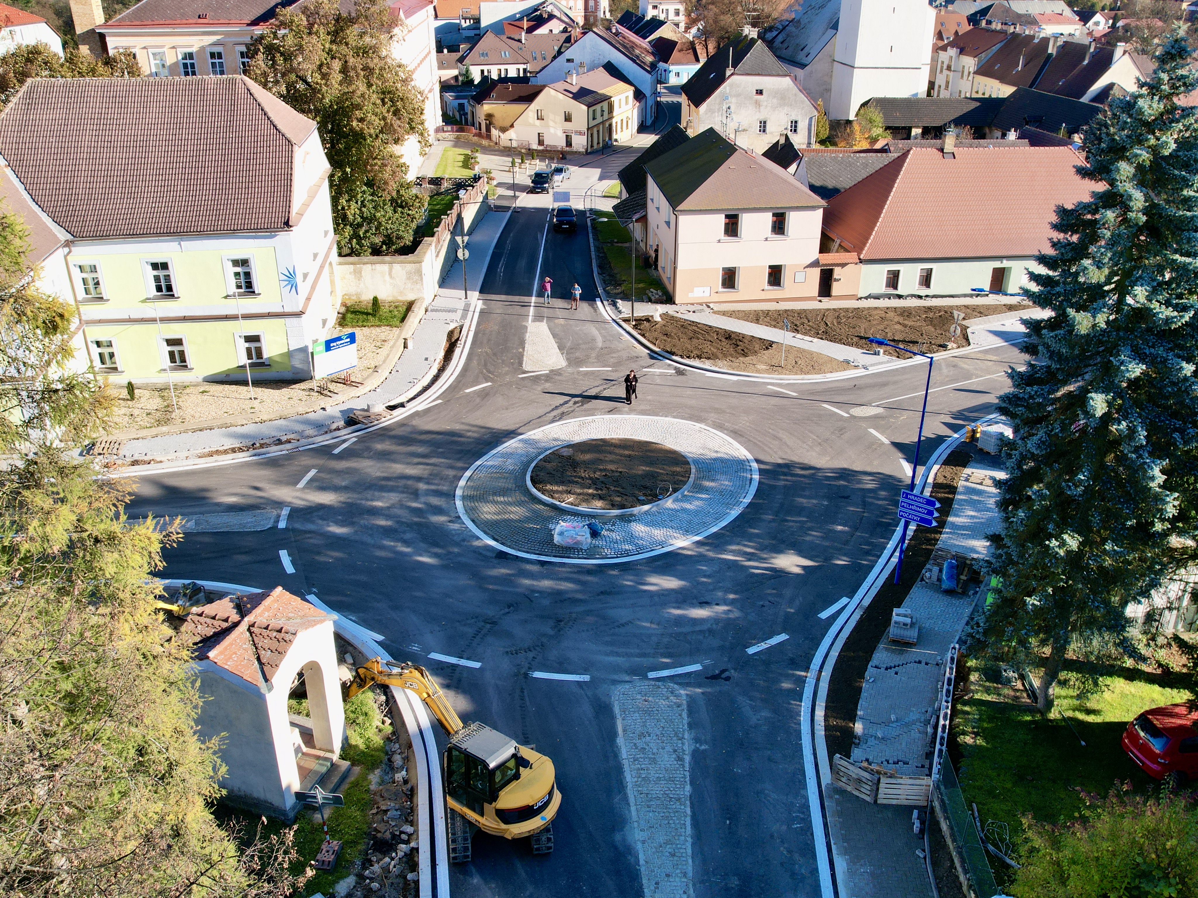 Kamenice nad Lipou – rekonstrukce ul. Družstevní - Road and bridge construction