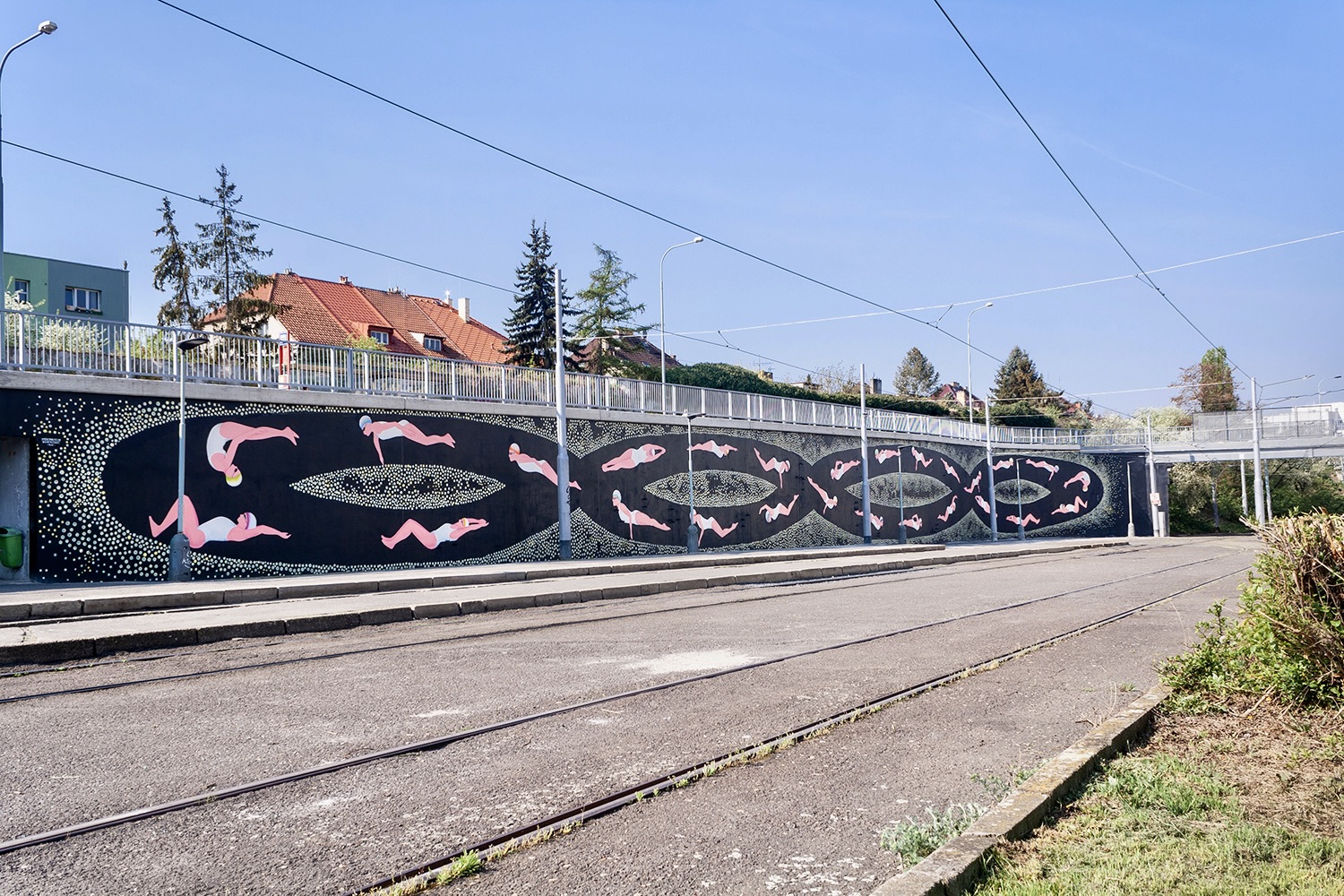 Praha 15, ul. Průmyslová – rekonstrukce opěrné zdi - Road and bridge construction