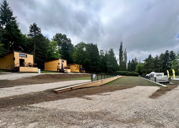 Karavanová stání ve volnočasovém areálu v Příbrami - CZ