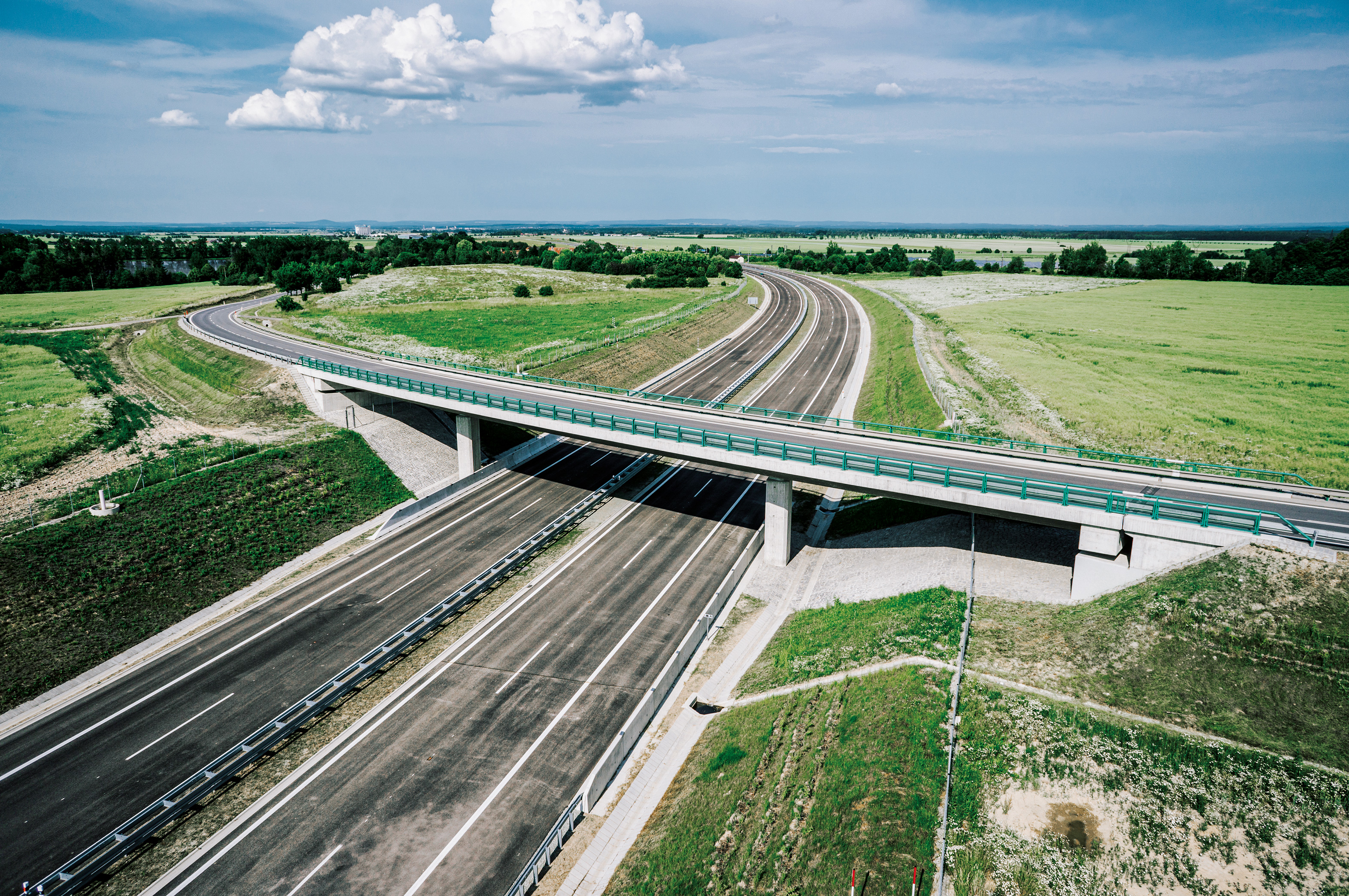 Dálnice, D3 Bošilec – Ševětín - Road and bridge construction