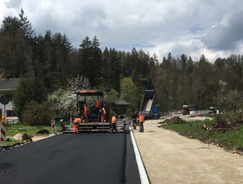 Vollsperrung der Staatsstraße zwischen Achthal und Oberteisendorf wird aufgehoben - DE