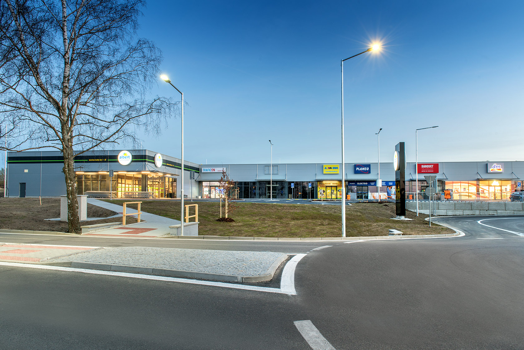 Milevsko – obchodní centrum - Building construction