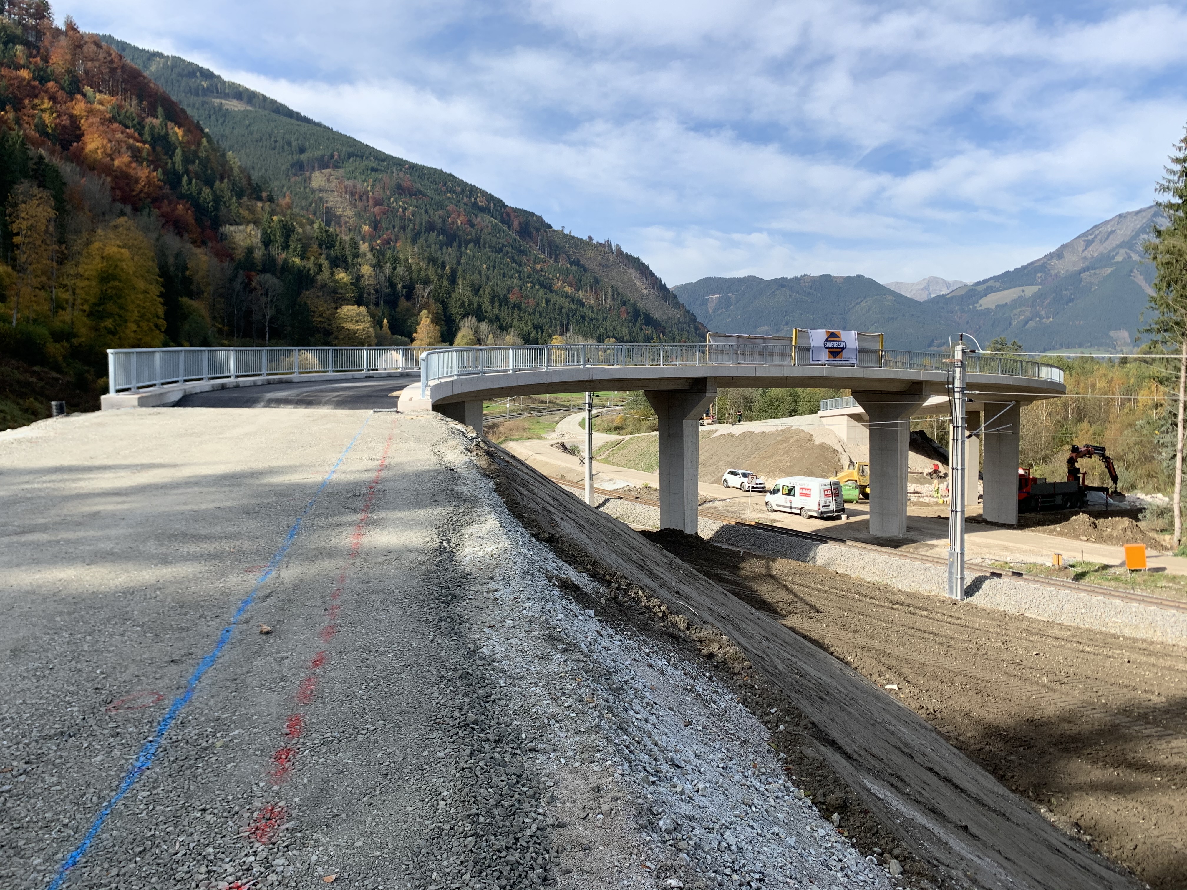 Überfahrtsbrücke Frauenberg - Road and bridge construction