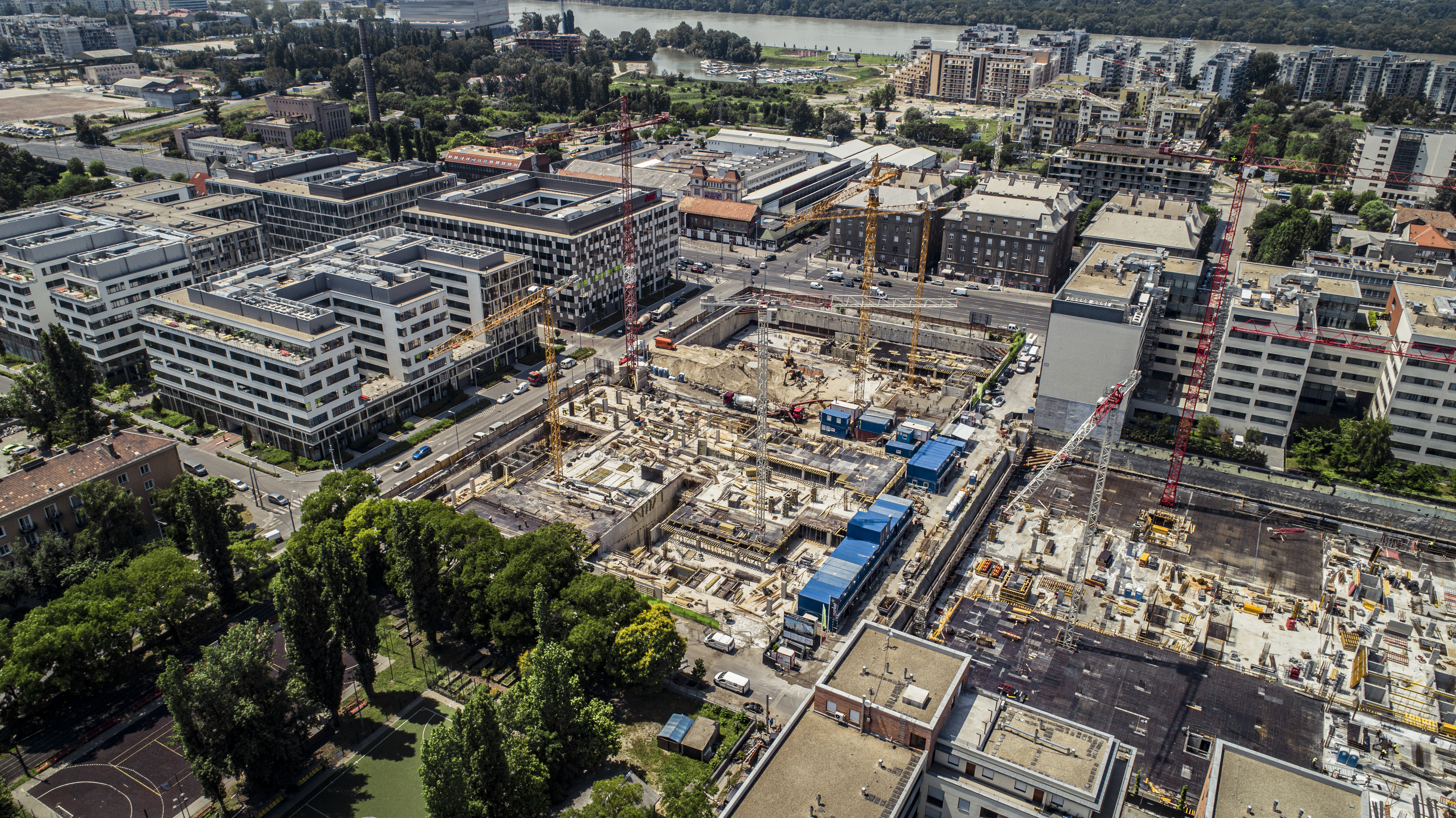 Irodaház, Váci Greens, Budapest - Building construction