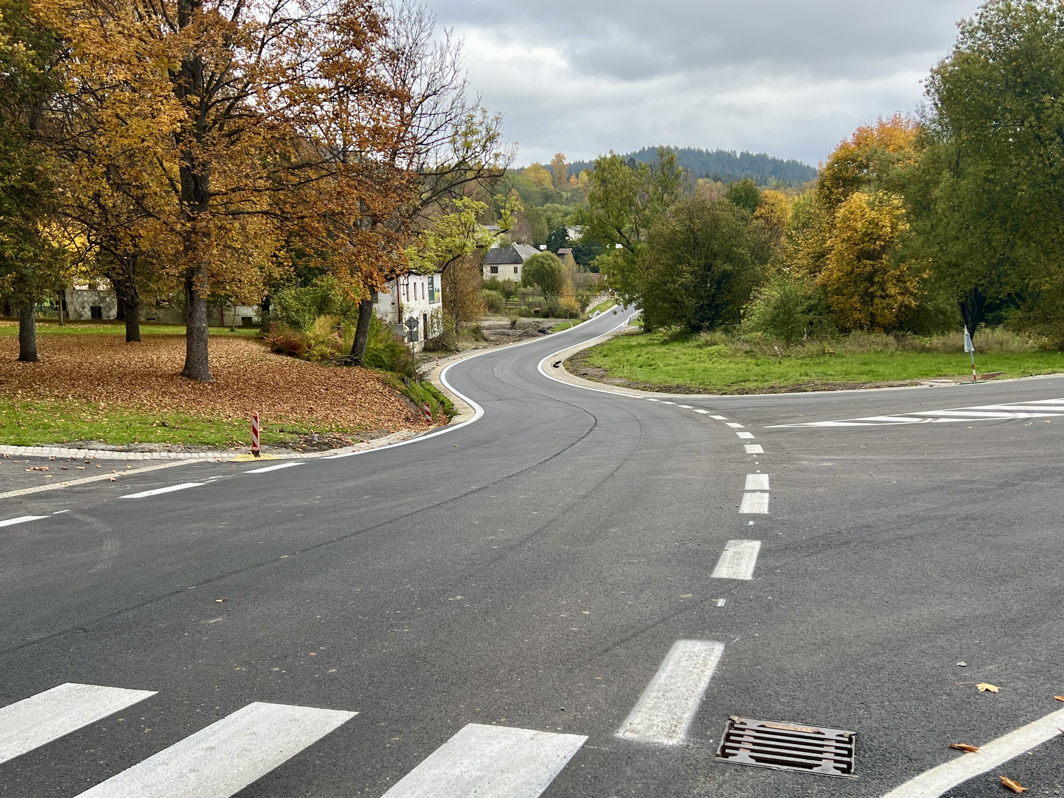 Silnice I/39 – rekonstrukce úseku Želnava–Záhvozdí - Road and bridge construction