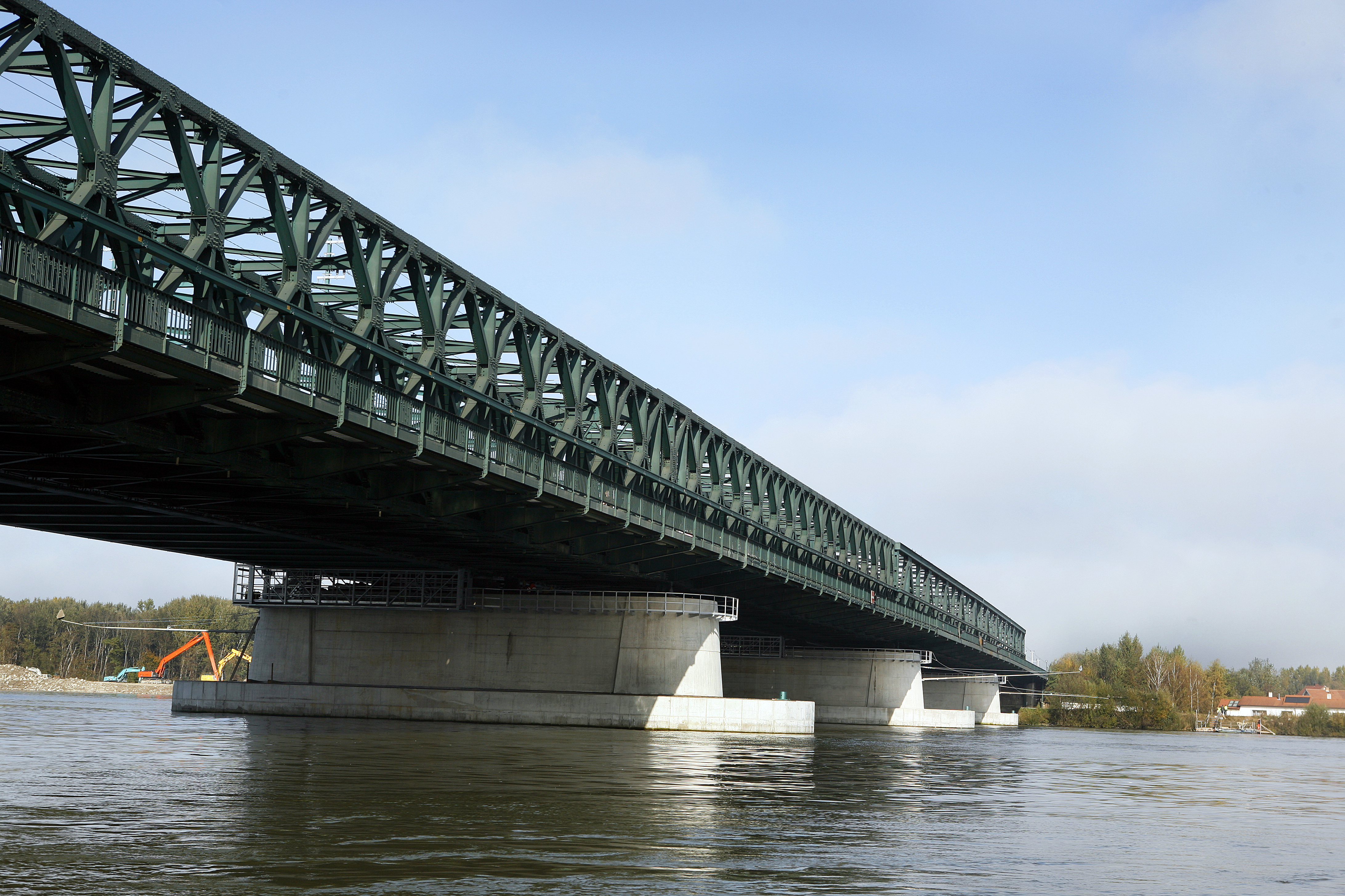 Sanierung Donaubrücke Tulln - Road and bridge construction