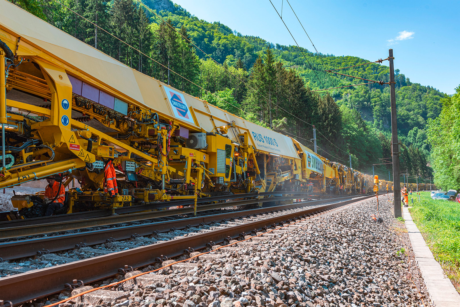 Gleisumbau & Schotterbettreinigung RUS 1000 S, Frohnleiten - Railway construction