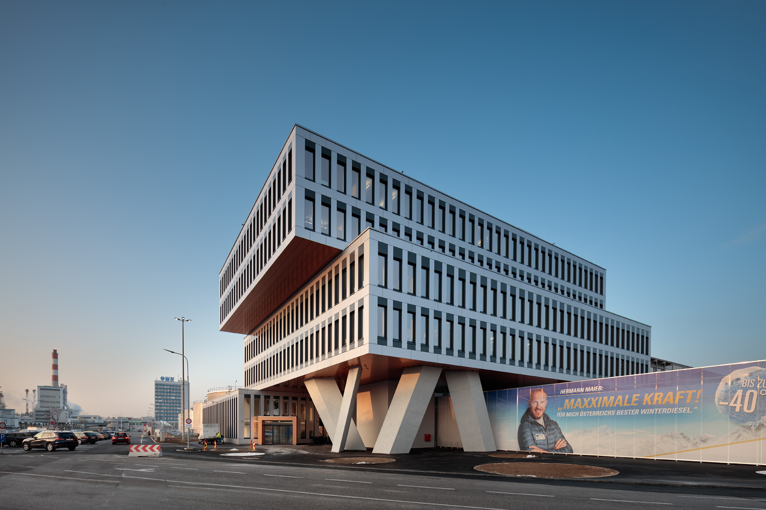 Büro OMV Schwechat - Building construction