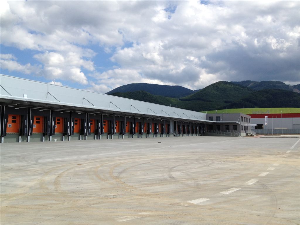 Distribučné centrum SPS Strečno / logistické areály, sklady - Building construction