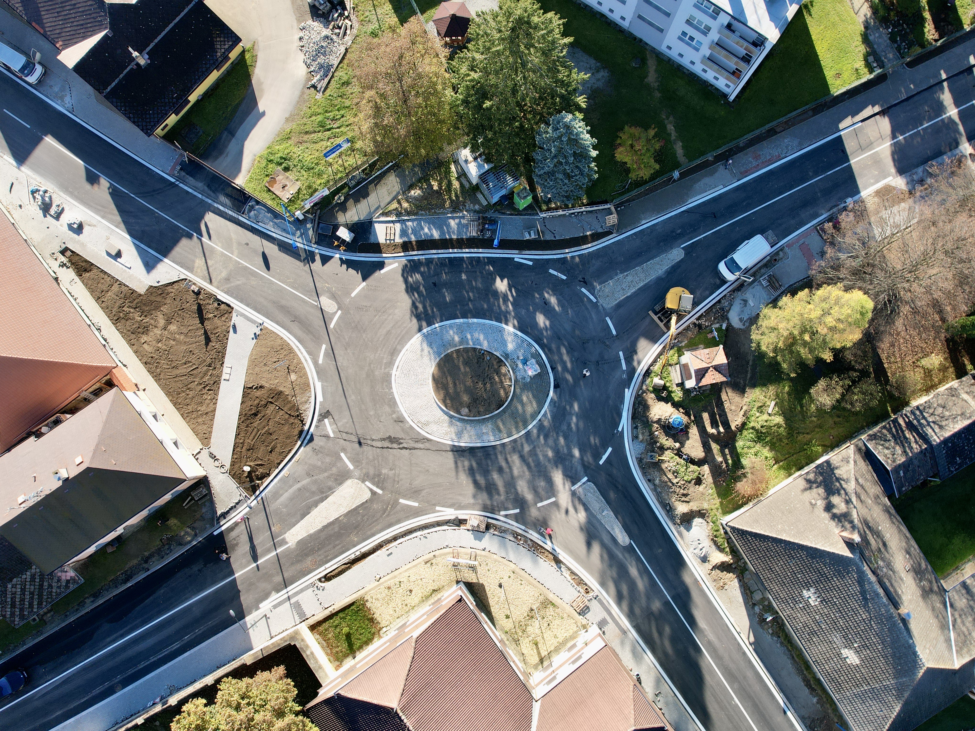 Kamenice nad Lipou – rekonstrukce ul. Družstevní - Road and bridge construction