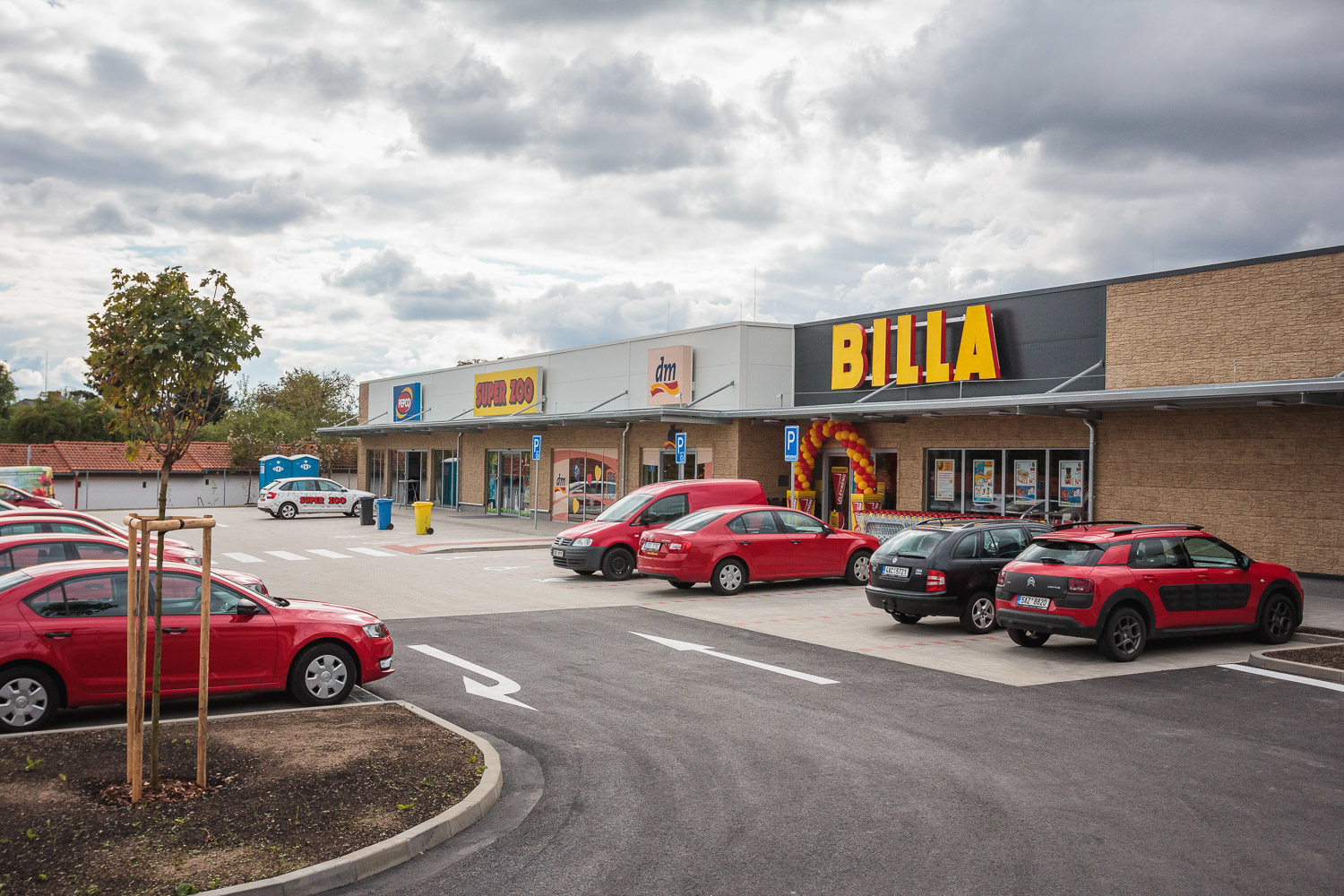 Praha 9 – Retail Park Vinoř - Building construction