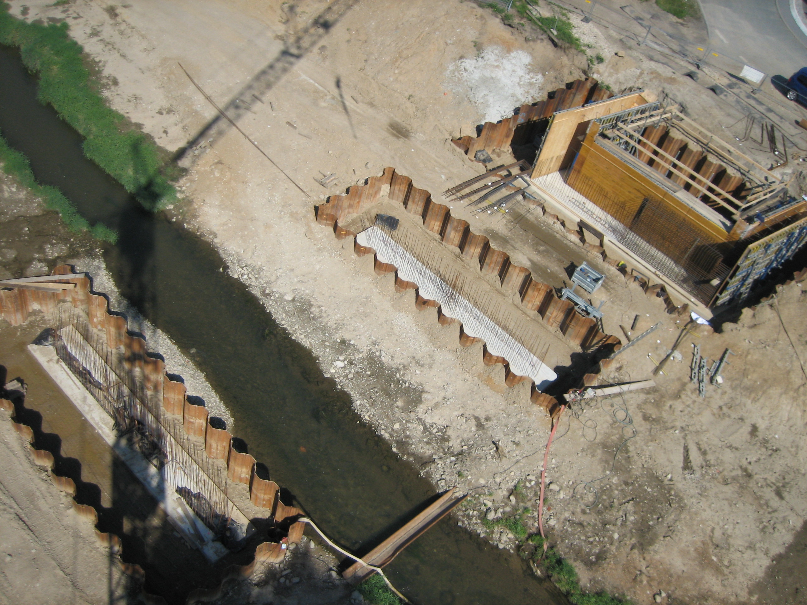 Hagenwerder - B 99, Brücke über die Pließnitz  - Road and bridge construction