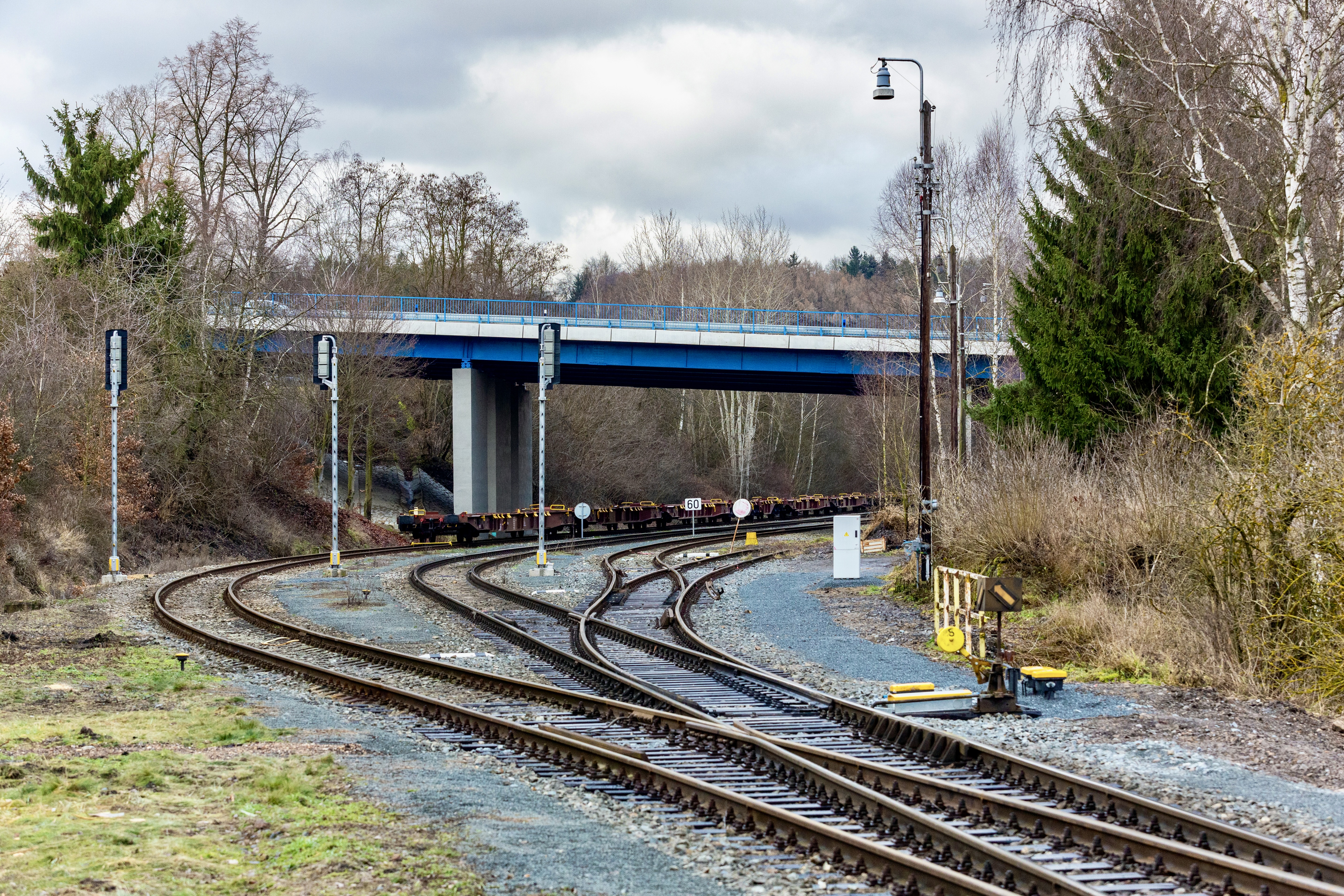 Silnice II/237, Nové Strašecí – oprava mostu nad tratí - Road and bridge construction