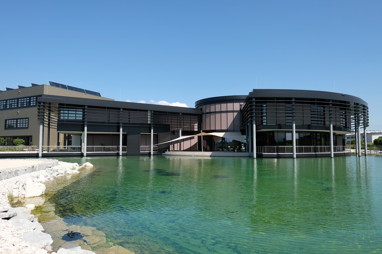 ZALTECH International GmbH Moosdorf - Specialty competency ZALTECH International GmbH Moosdorf - Specialty competency