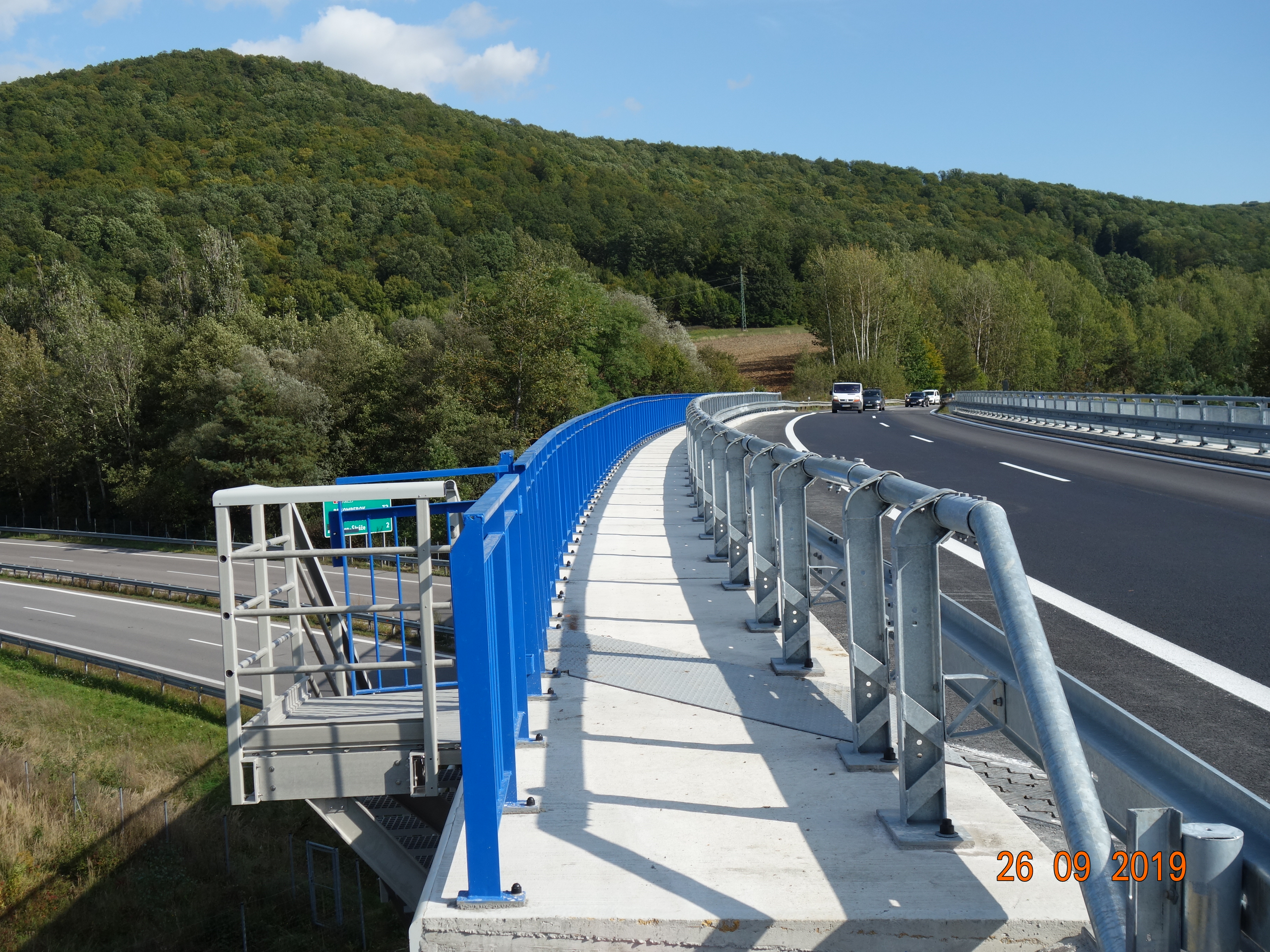 Oprava mosta ev. č. R2-176B nad cestou R1 a potokom Bieň, Budča (107,9 m) - Road and bridge construction
